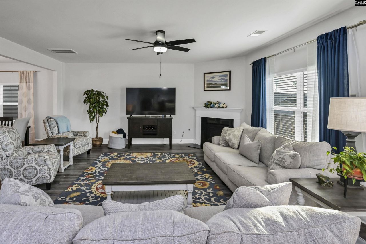 932 Trident Maple Lane Photo 11