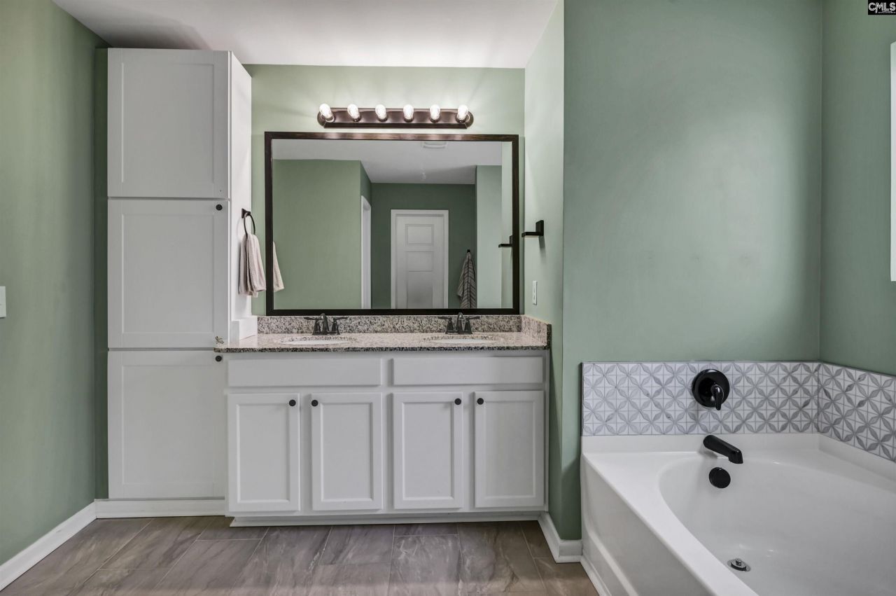 932 Trident Maple Lane Photo 26