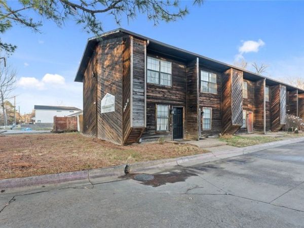 1376 N Oakland Avenue, Unit 1, Fayetteville, AR 72703