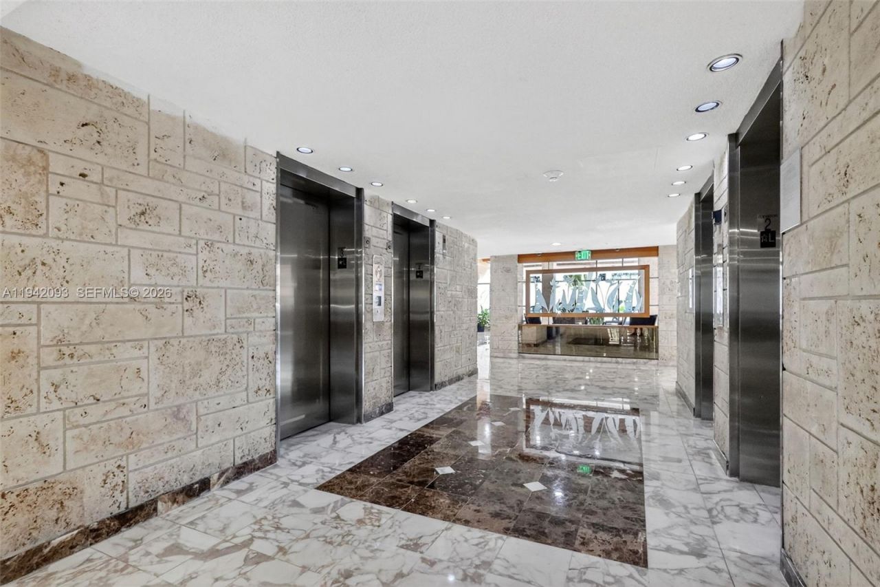 301 174th St, Unit 1905, Sunny Isles Beach, FL 33160 Photo