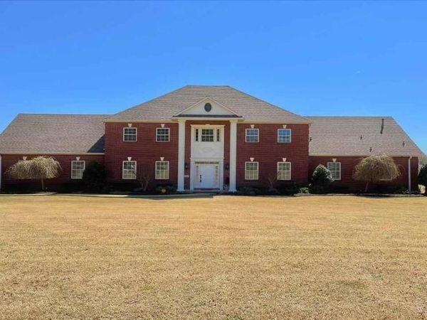 4405 Peachtree Avenue, Jonesboro, AR 72405