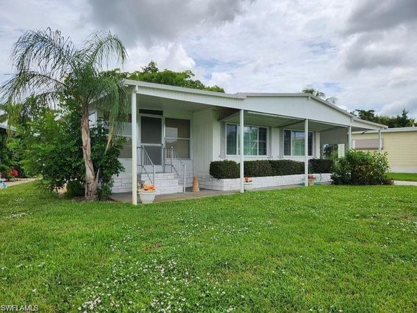 26256 Duchess LN , BONITA SPRINGS, FL 34135