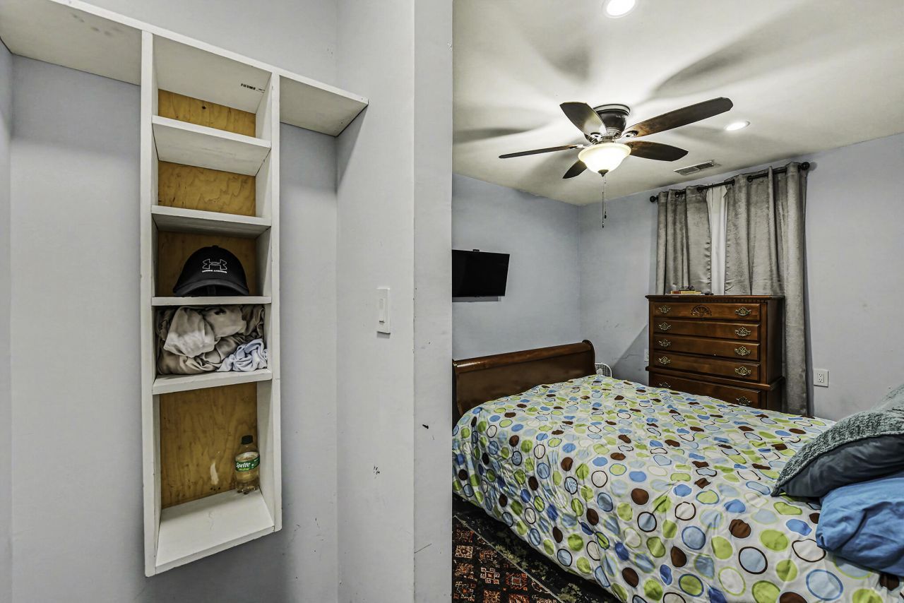 191 Wappoo Road Photo 21