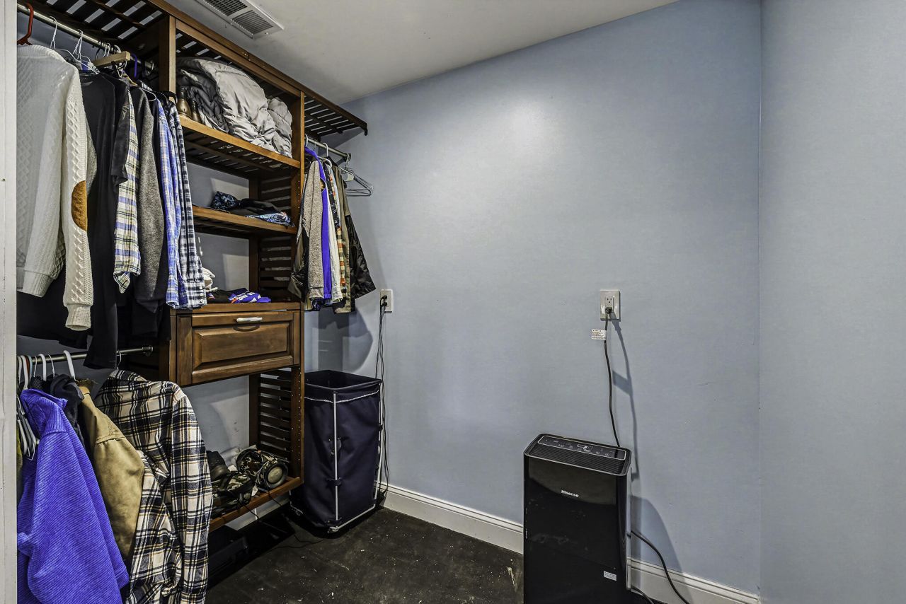 191 Wappoo Road Photo 24