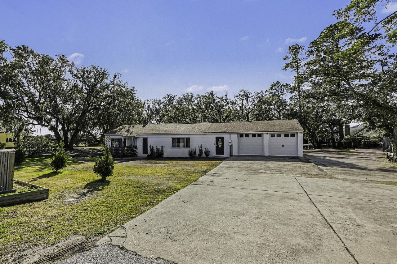 191 Wappoo Road Photo 46