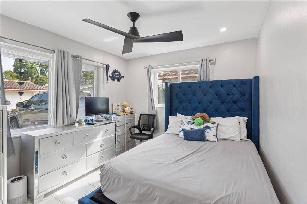 4805 NW 25th Ter, Fort Lauderdale, FL 33309 Photo