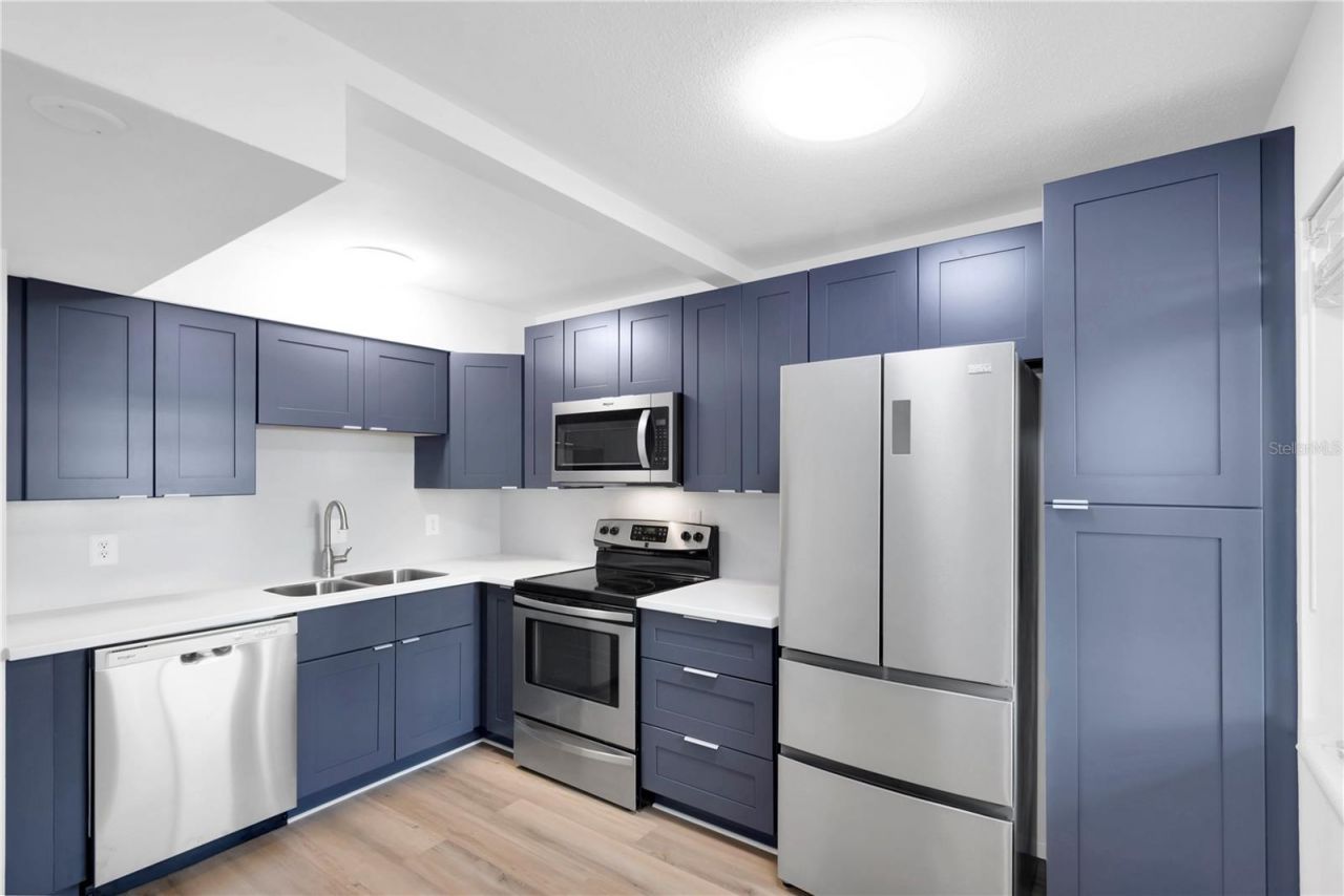 6266 1st Avenue S, Unit 5, Saint Petersburg, FL 33707 Photo