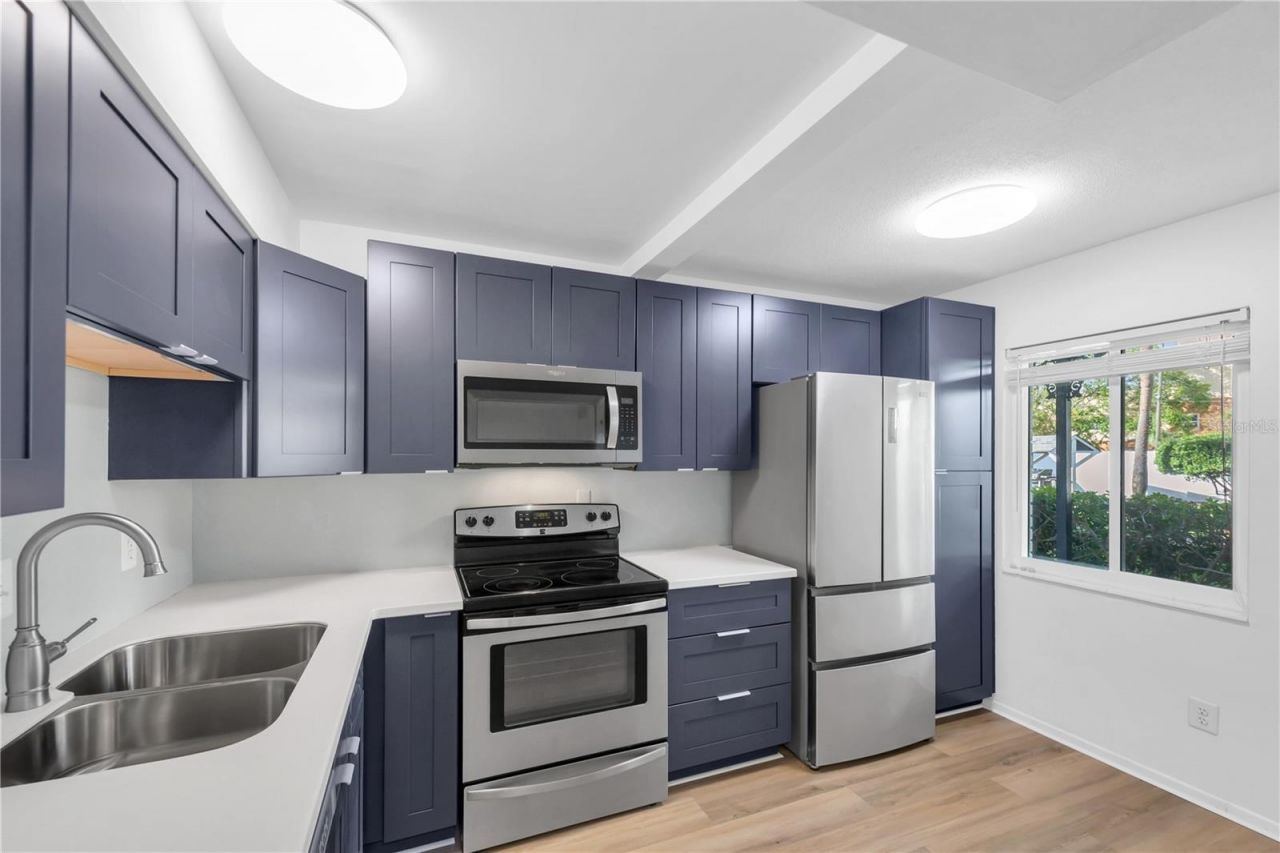 6266 1st Avenue S, Unit 5, Saint Petersburg, FL 33707 Photo