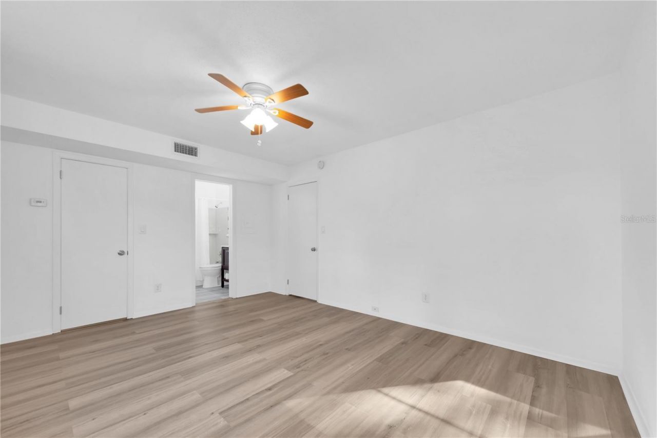 6266 1st Avenue S, Unit 5, Saint Petersburg, FL 33707 Photo