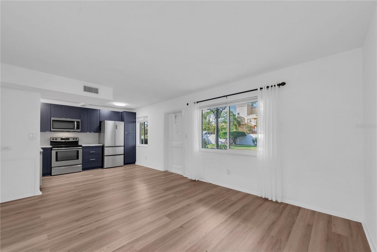 6266 1st Avenue S, Unit 5, Saint Petersburg, FL 33707 Photo