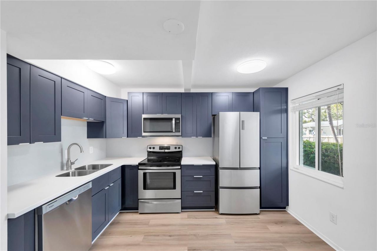 6266 1st Avenue S, Unit 5, Saint Petersburg, FL 33707 Photo