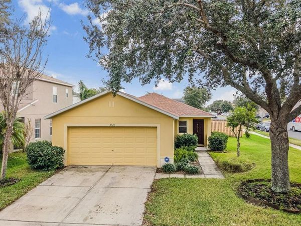 9520 SIMEON DRIVE, LAND O LAKES, FL 34638