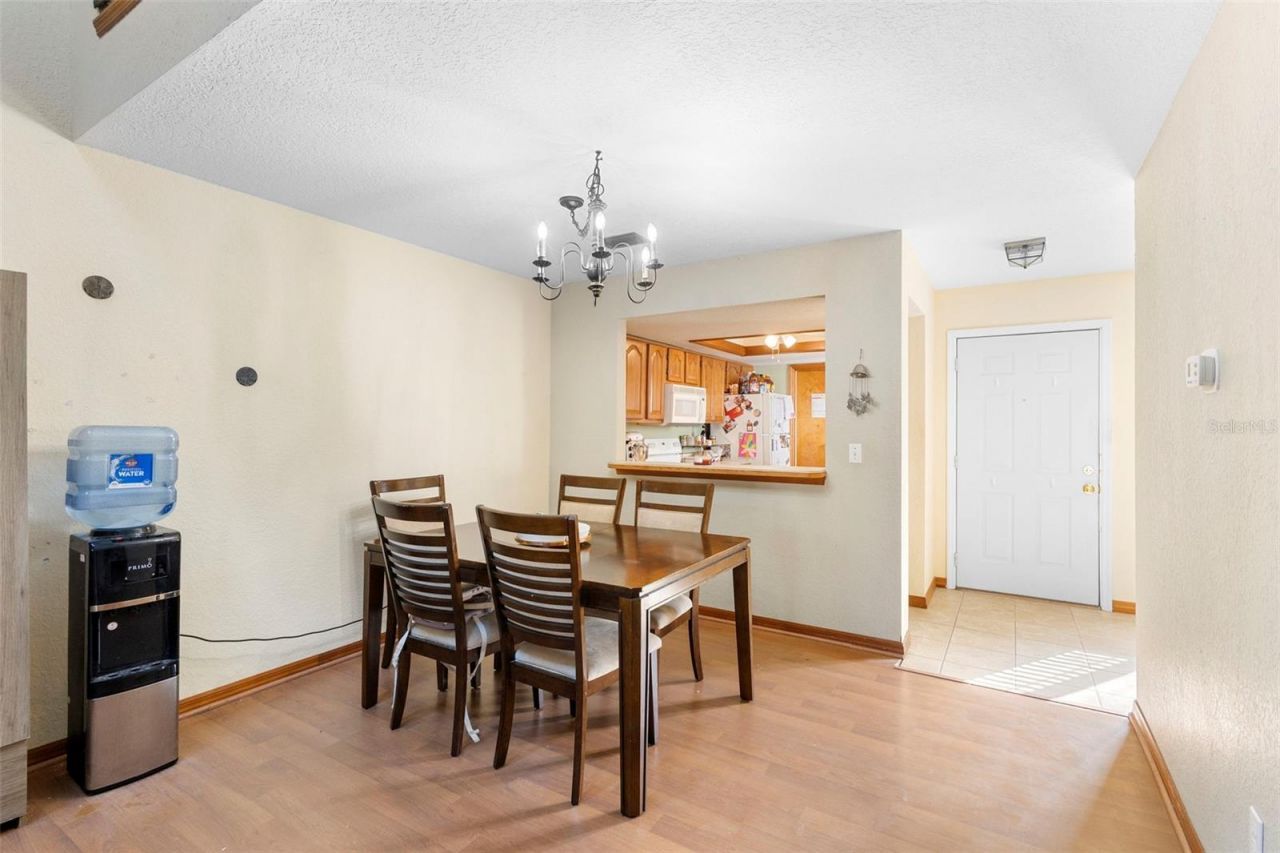 347 W Castlewood Lane, New Smyrna Beach, FL 32168 Photo