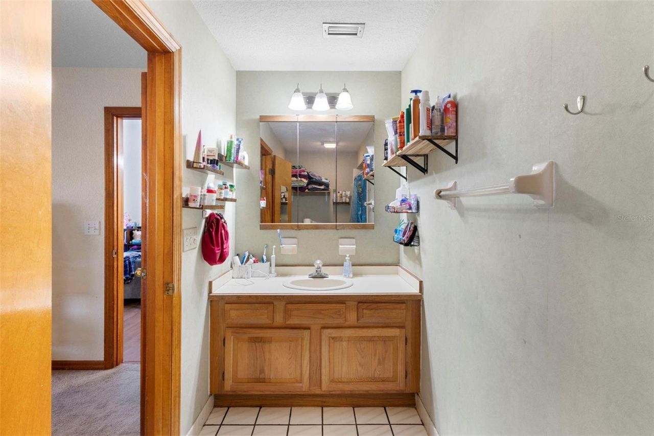 347 W Castlewood Lane, New Smyrna Beach, FL 32168 Photo