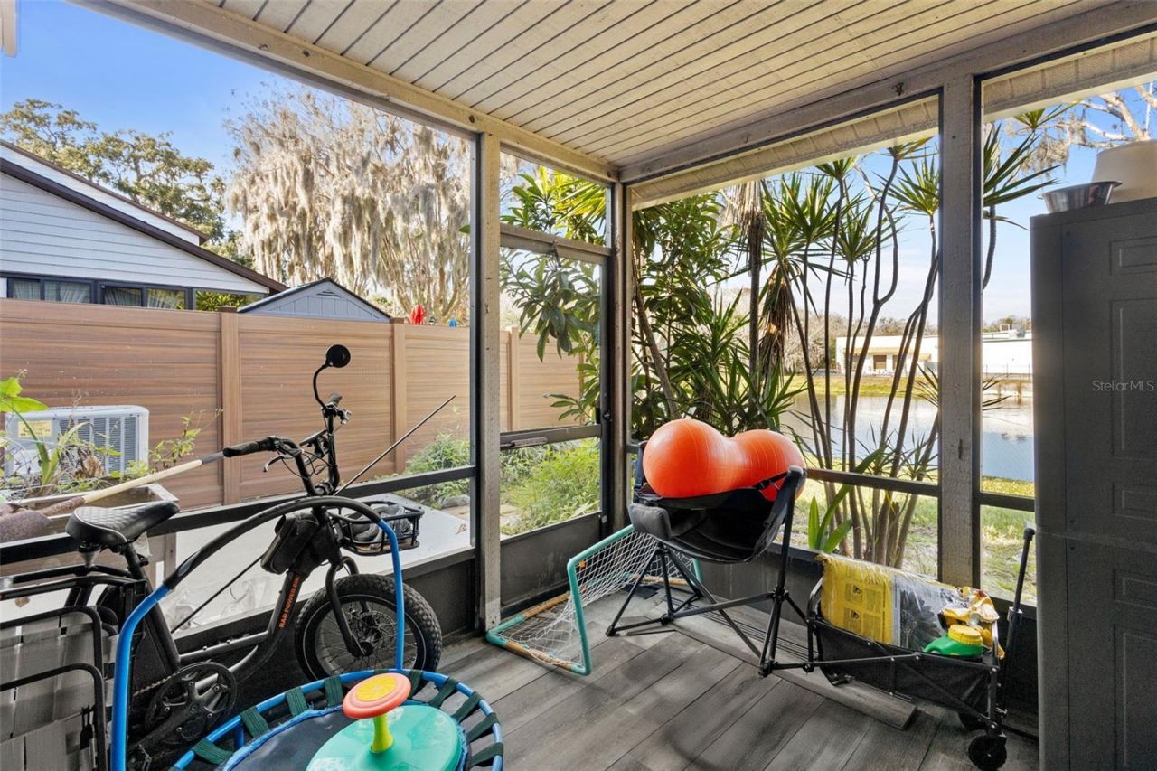 347 W Castlewood Lane, New Smyrna Beach, FL 32168 Photo