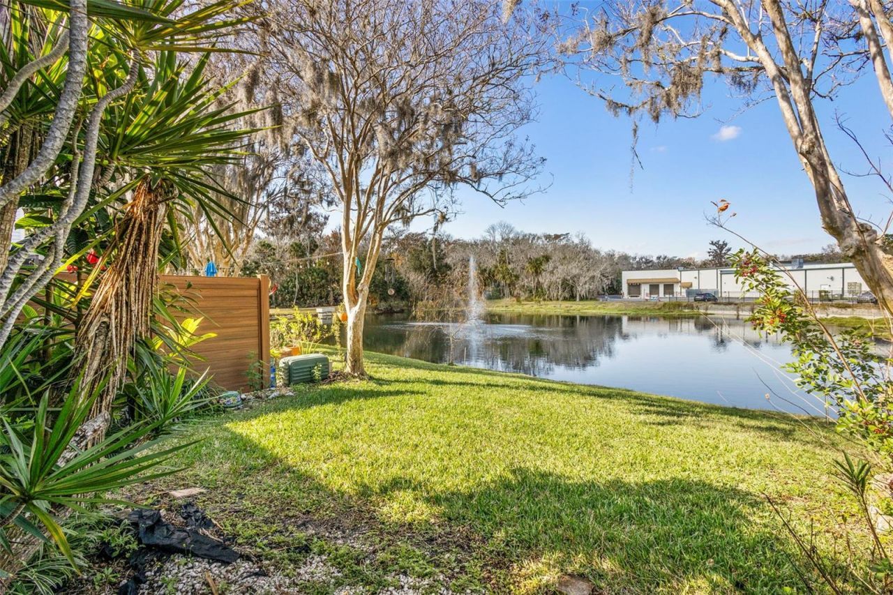 347 W Castlewood Lane, New Smyrna Beach, FL 32168 Photo