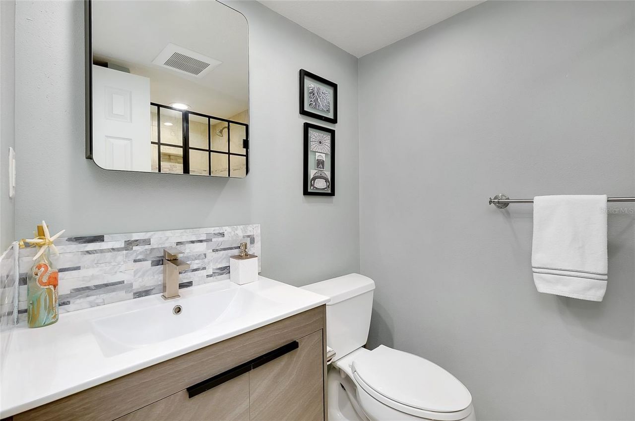 4234 Gulf Of Mexico Drive, Unit U1, Longboat Key, FL 34228 Photo