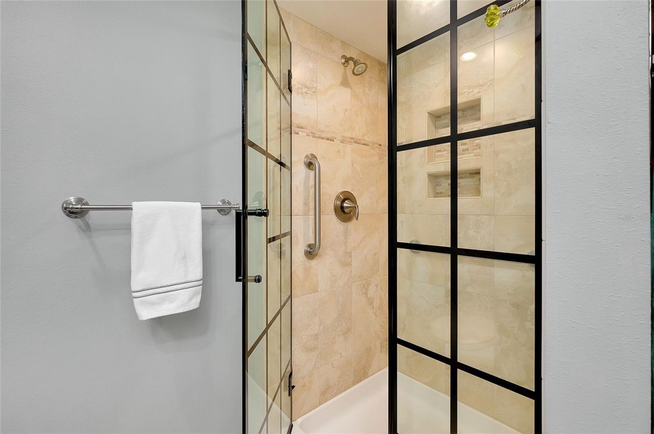 4234 Gulf Of Mexico Drive, Unit U1, Longboat Key, FL 34228 Photo