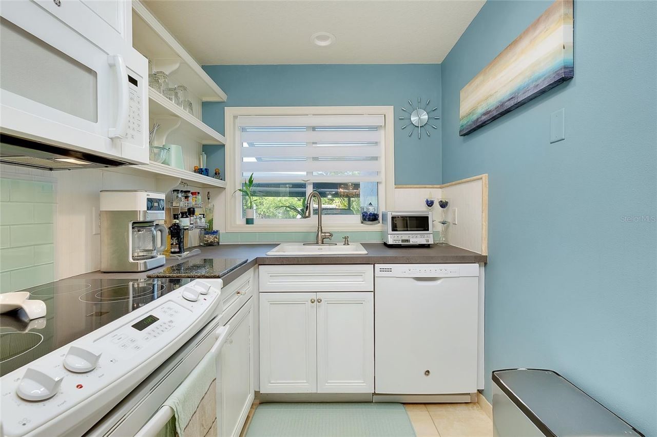 4234 Gulf Of Mexico Drive, Unit U1, Longboat Key, FL 34228 Photo