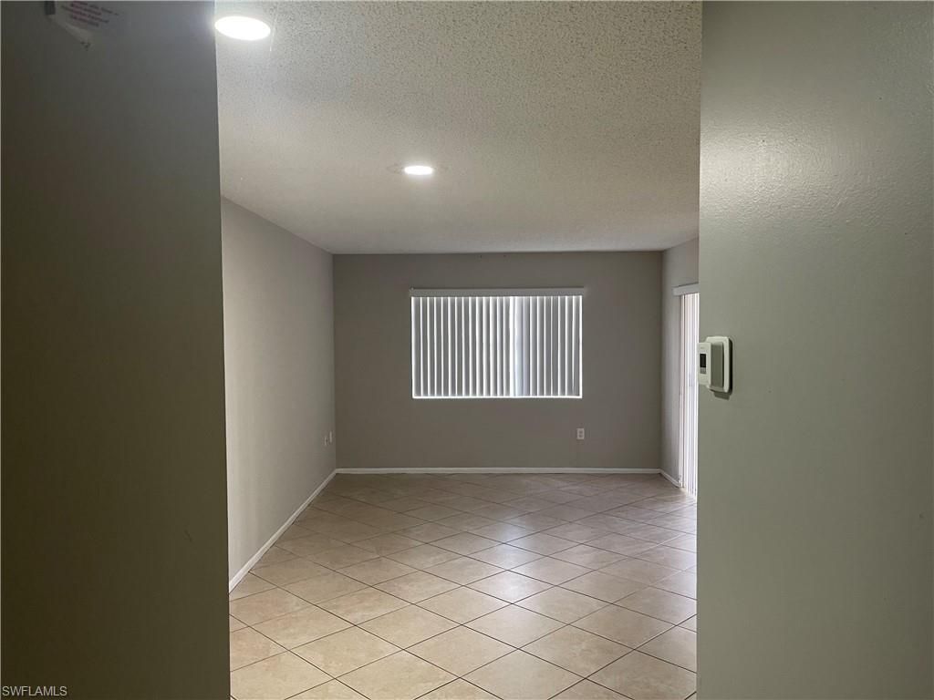3405 Winkler Ave, Unit 207, Fort Myers, FL 33916 Photo