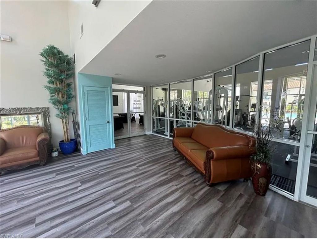 3405 Winkler Ave, Unit 207, Fort Myers, FL 33916 Photo