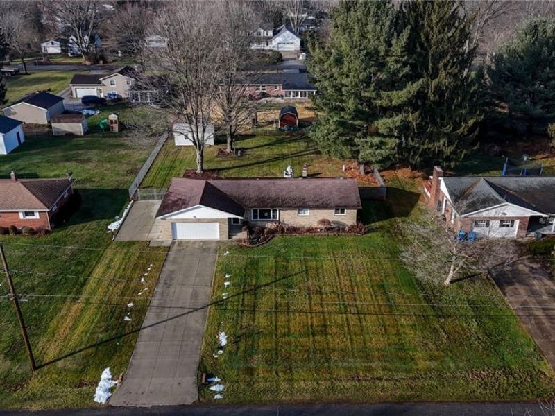 5042 Laddie Drive, New Franklin, OH 44319 Photo 14