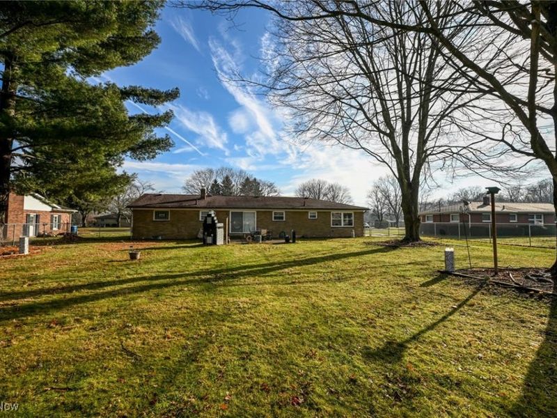 5042 Laddie Drive, New Franklin, OH 44319 Photo 8