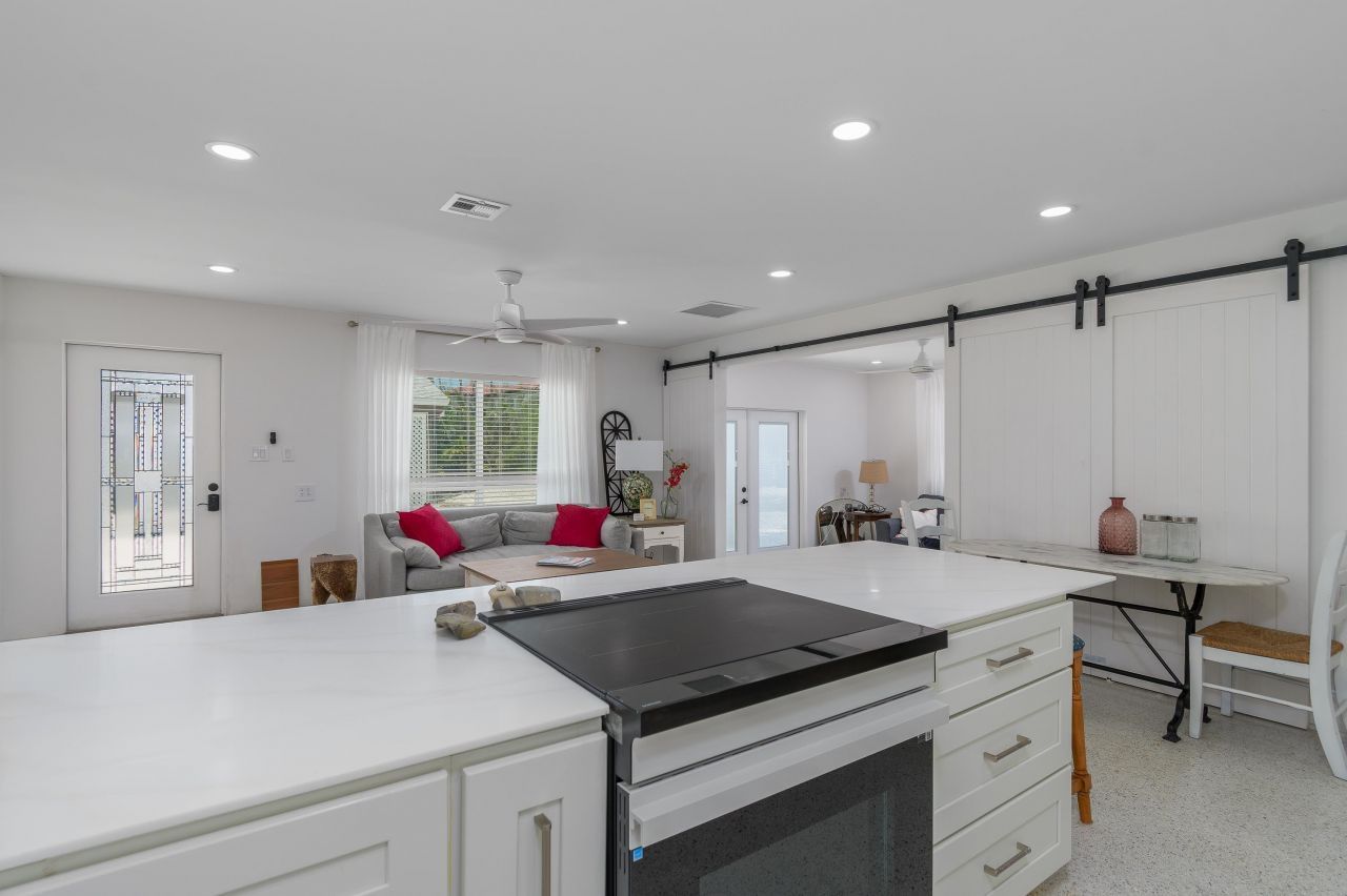 450 Birdsong Pl, Sanibel, FL 33957 Photo