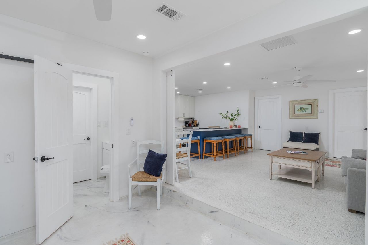 450 Birdsong Pl, Sanibel, FL 33957 Photo