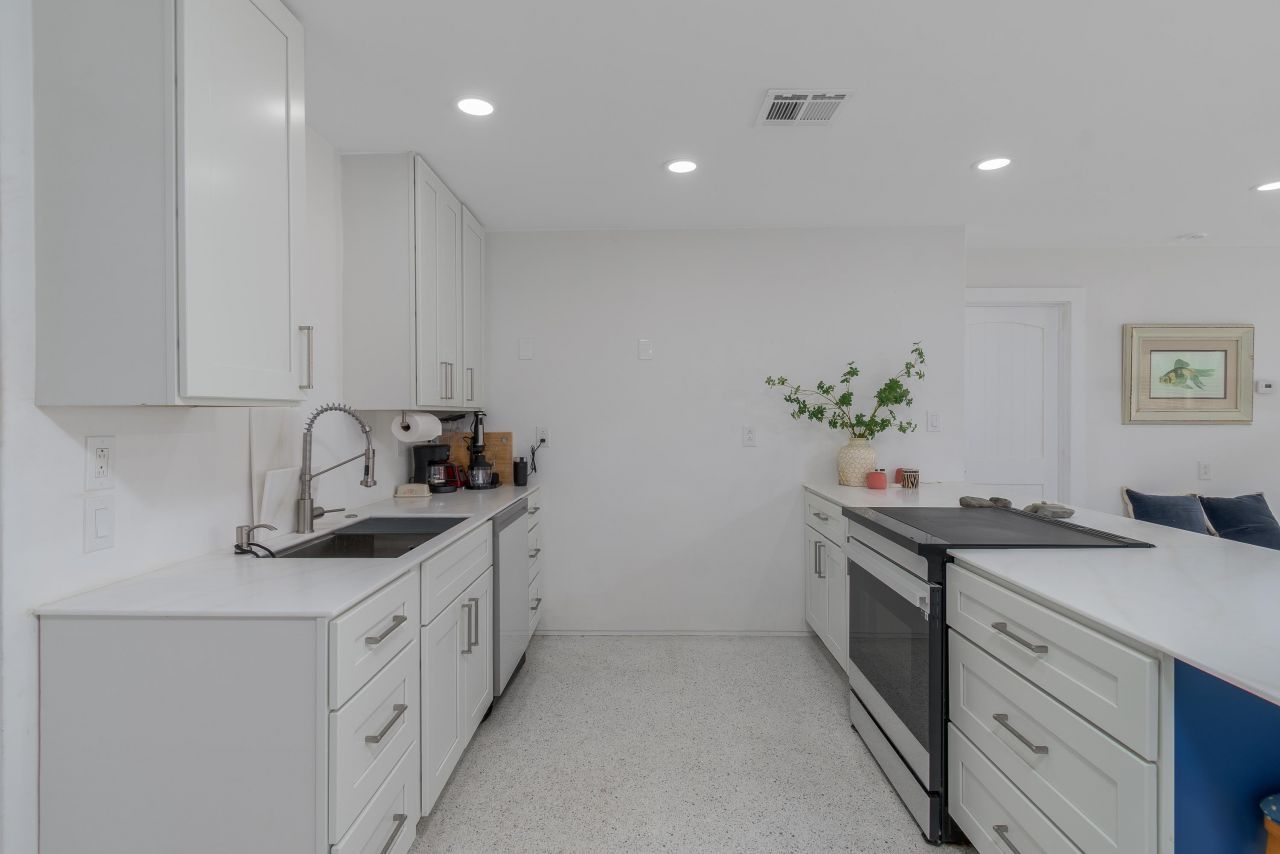 450 Birdsong Pl, Sanibel, FL 33957 Photo