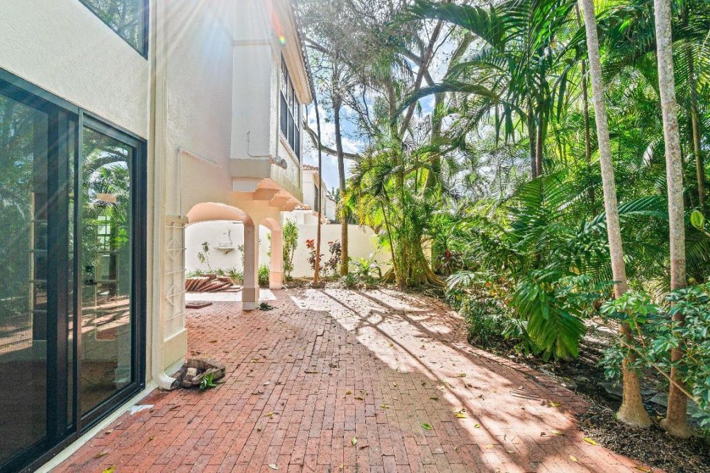 22548 Caravelle Circle, Unit 22548, Boca Raton, FL 33433 Photo