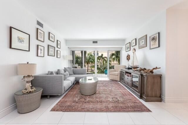 455 Australian Avenue, Unit 3e, Palm Beach, FL 33480 Photo