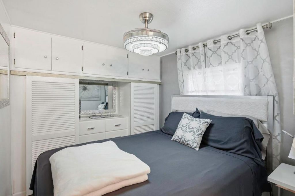 21 Hibiscus Drive, Unit I, Briny Breezes, FL 33435 Photo