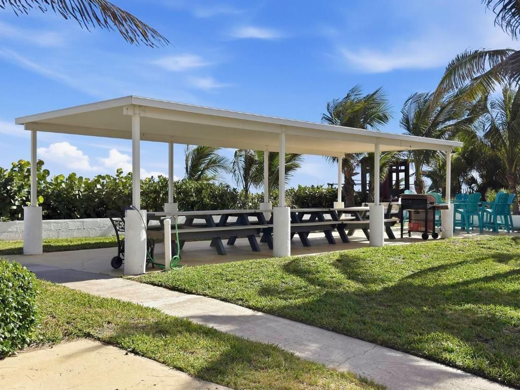 21 Hibiscus Drive, Unit I, Briny Breezes, FL 33435 Photo