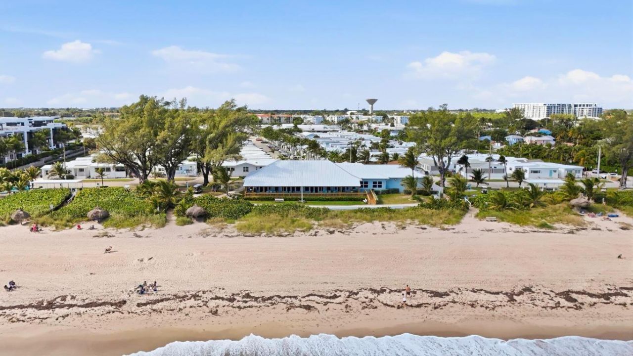 21 Hibiscus Drive, Unit I, Briny Breezes, FL 33435 Photo