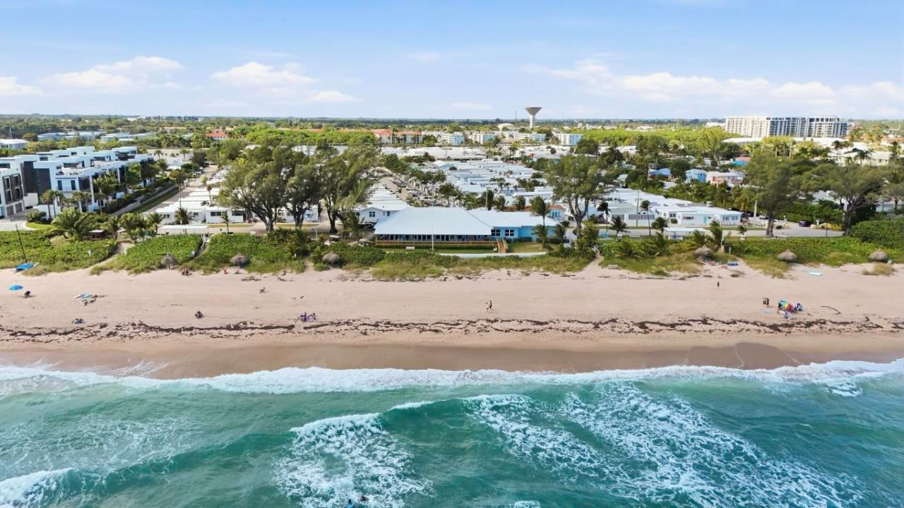 21 Hibiscus Drive, Unit I, Briny Breezes, FL 33435 Photo