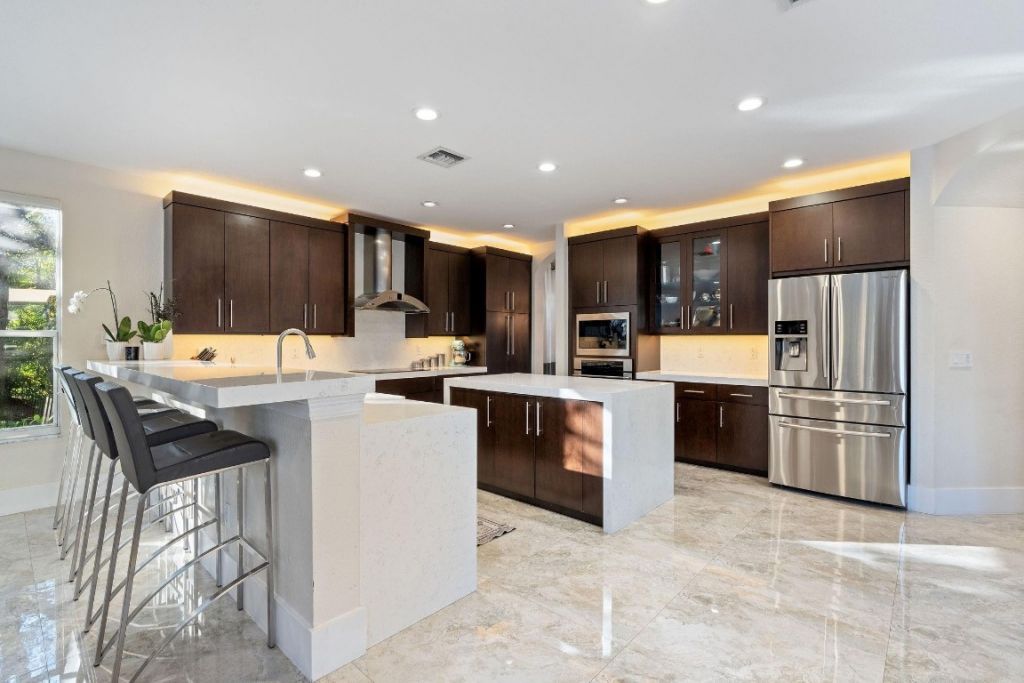 11382 Redberry Drive, Davie, FL 33330 Photo