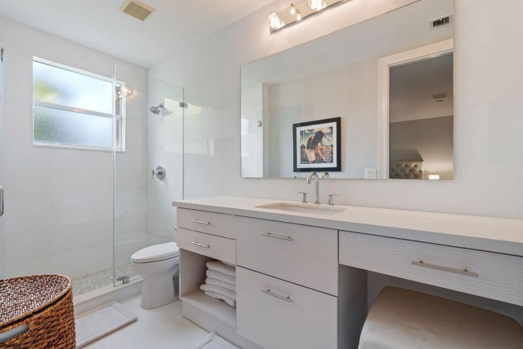 11382 Redberry Drive, Davie, FL 33330 Photo