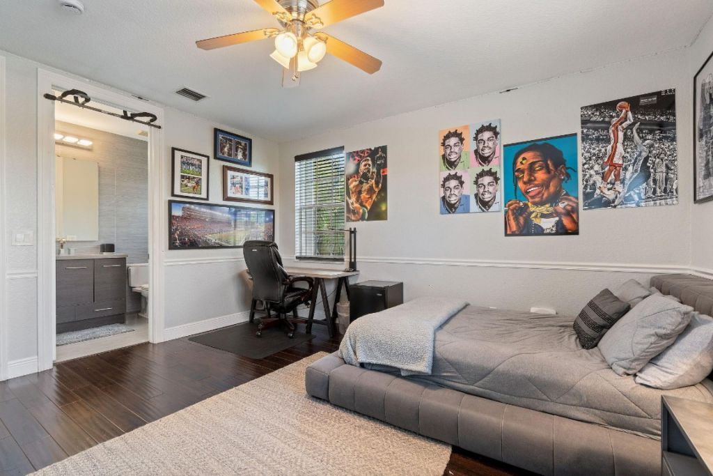 11382 Redberry Drive, Davie, FL 33330 Photo