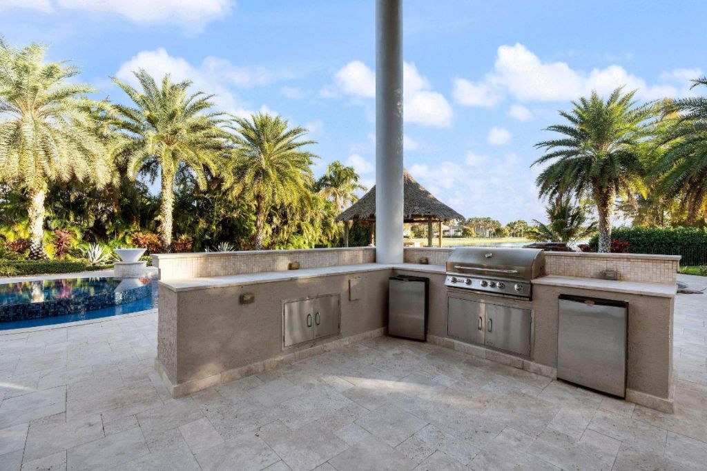 11382 Redberry Drive, Davie, FL 33330 Photo