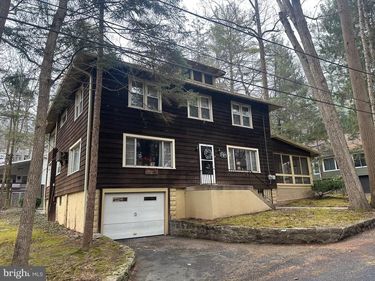 108 HEIGHTS AVENUE, MT GRETNA, PA 17064