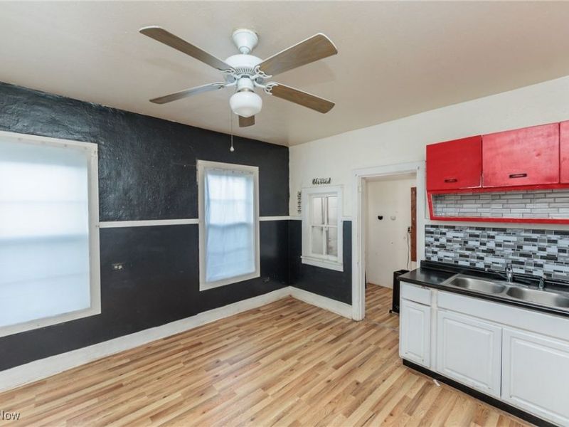 3326 W 61 Street, Cleveland, OH 44102 Photo 11