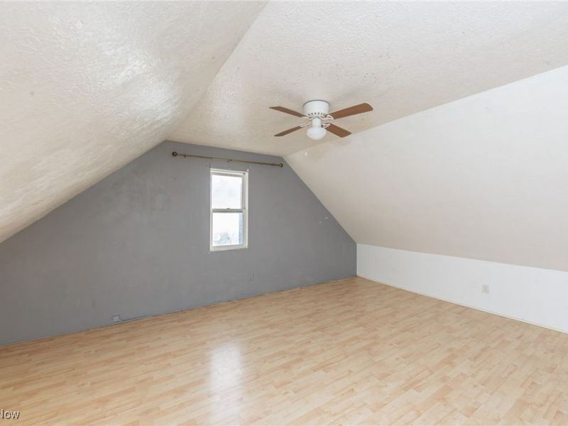3326 W 61 Street, Cleveland, OH 44102 Photo 22