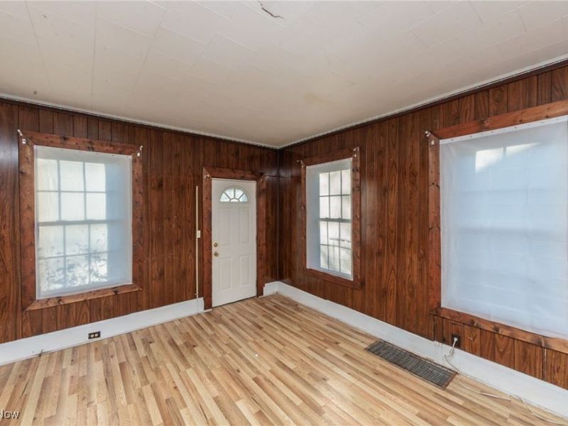 3326 W 61 Street, Cleveland, OH 44102 Photo 7