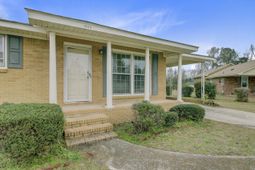 1228 Oaklane Drive photo 4