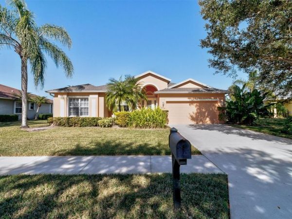 3405 63rd Square, Vero Beach, FL 32966