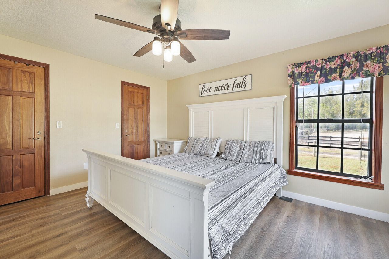 18080 W Sycamore Drive, The Acreage, FL 33470 Photo