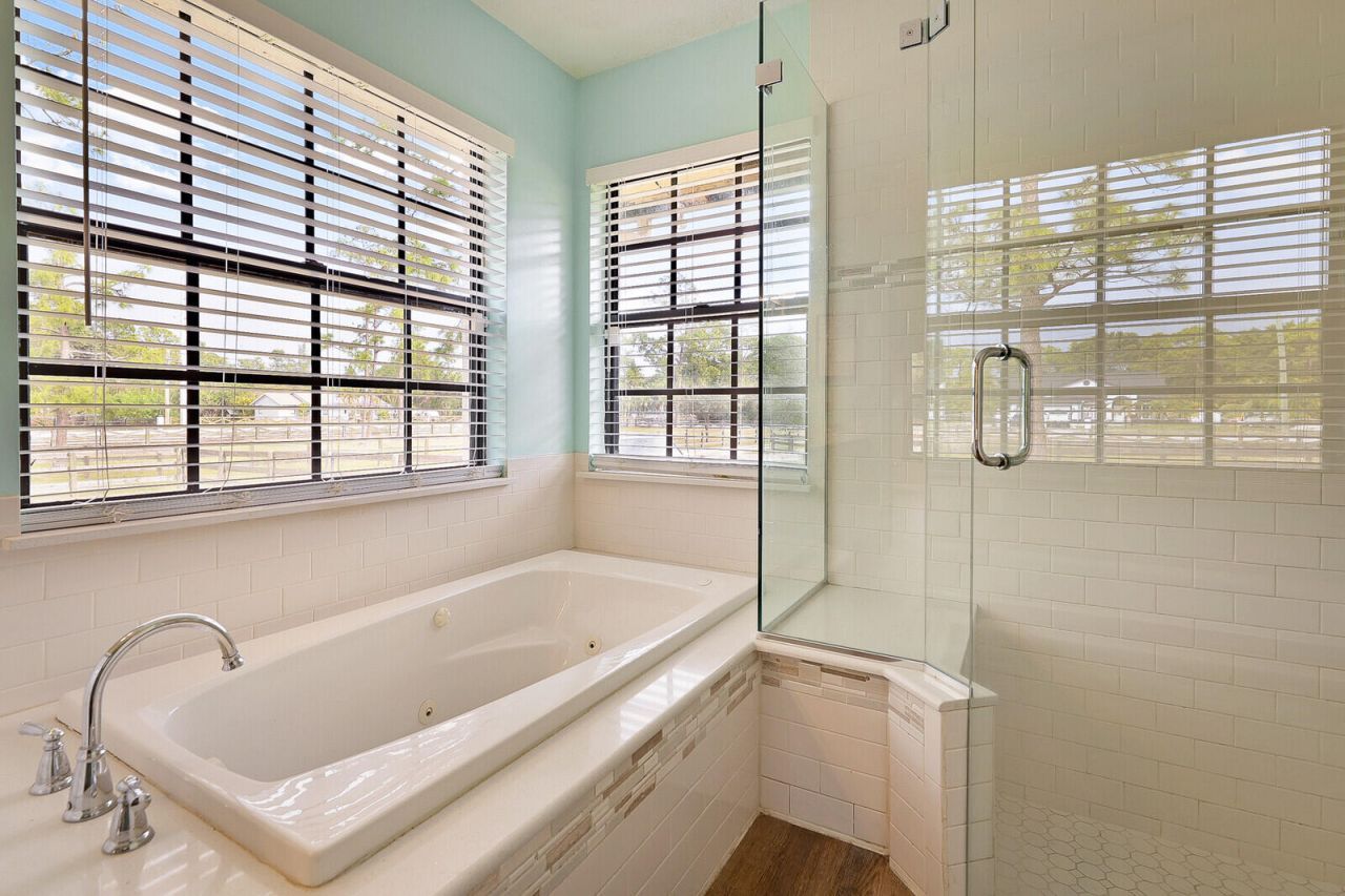 18080 W Sycamore Drive, The Acreage, FL 33470 Photo