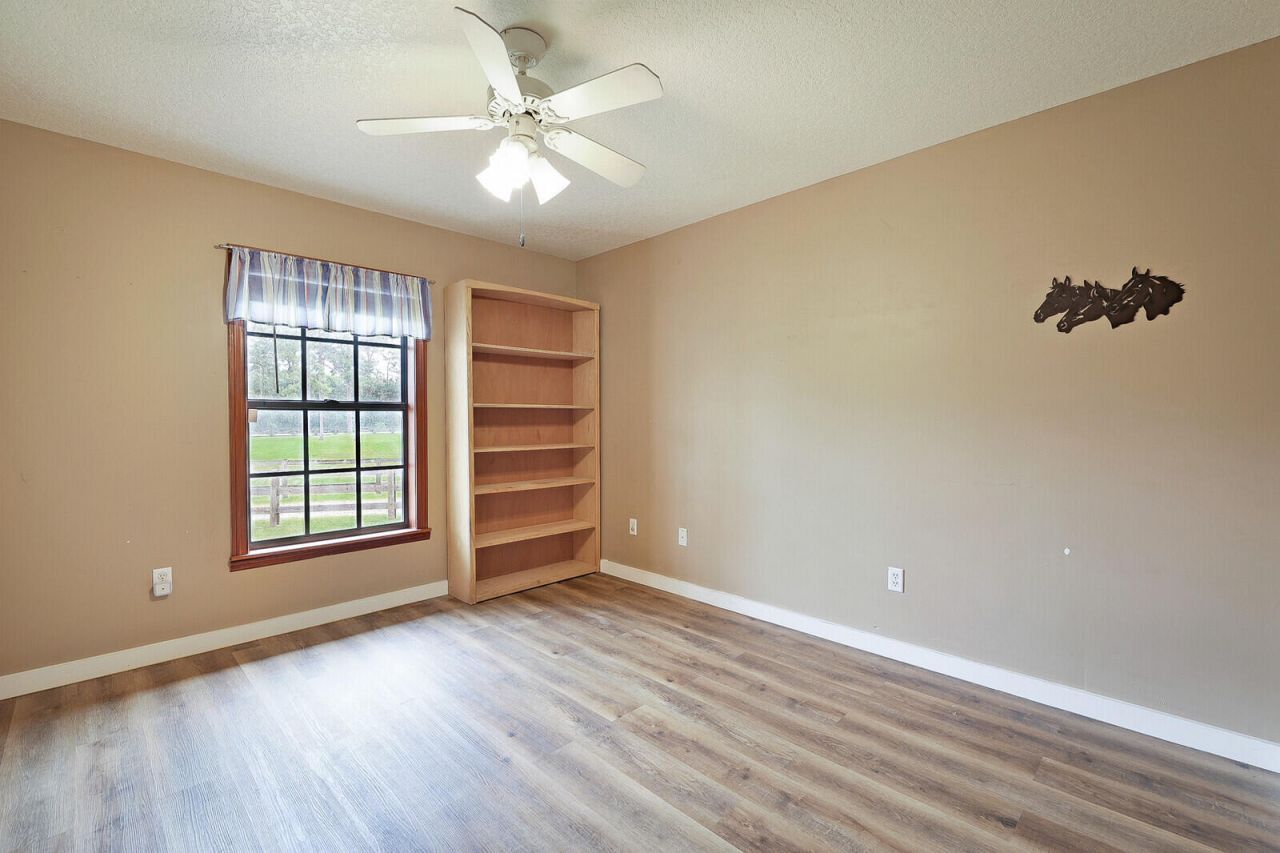 18080 W Sycamore Drive, The Acreage, FL 33470 Photo
