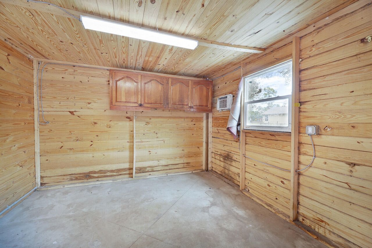18080 W Sycamore Drive, The Acreage, FL 33470 Photo